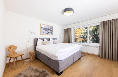 Champfer Apartment | Modern crossing apartment facing Piz Rosatsch