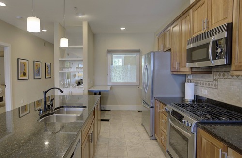 Sandpoint Condo | Modern Décor & Mountain Views-Seasons at Sandpoint