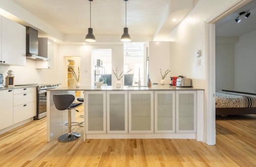 Hochelaga-Maisonneuve Apartment | Modern Deluxe Style, Spacious Chic - Downtown MTL