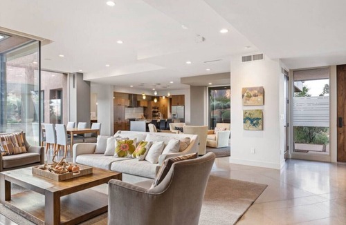 Ivins House | Modern Desert Home w/Private Backyard