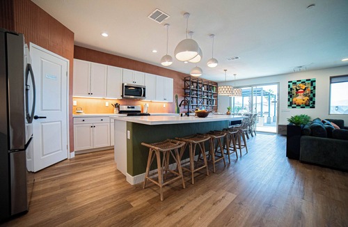 Coachella House | Modern Desert Oasis w/Pool, Hot Tub, Cabanas & Outdoor Kitchen Near Empire Polo