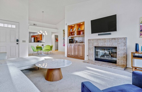 Palm Desert Condo | Modern Desert Retreat: Luxurious Comfort & Endless Activities