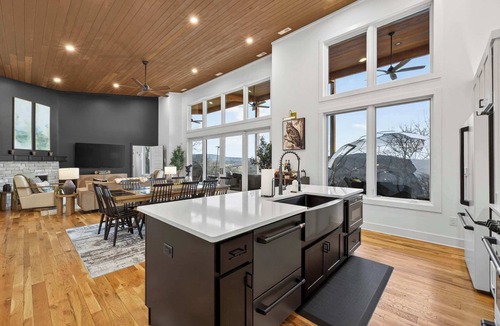 Hedgesville Ski Chalet | Modern Design w/Hot Tub, Sauna, Dome & Game Room