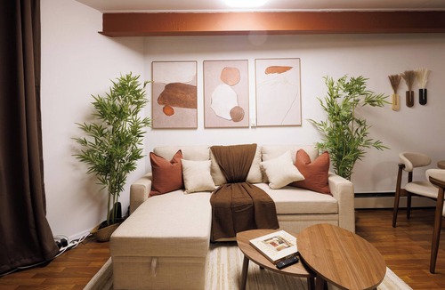 Brooklyn Heights Apartment | Modern Designer 1 Bedroom in Dumbo NYC