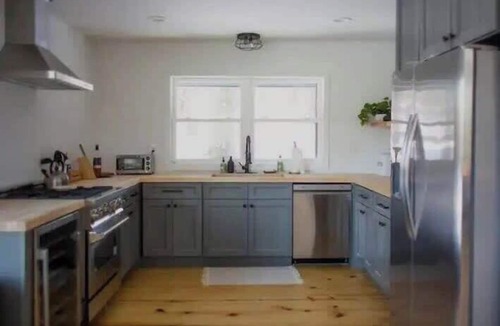 Claryville House | Modern Designer Cabin with Fire Pit and Hiking