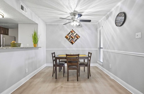 Addison Apartment | Modern DFW Stay with Pool, Gym & Handicap Friendly