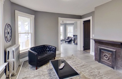 Franklin House | Modern Dixie Home Private Bedroom Shared Bath
