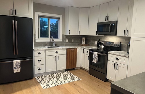 Benicia House | Modern Downtown Benicia Cottage with Large Yard