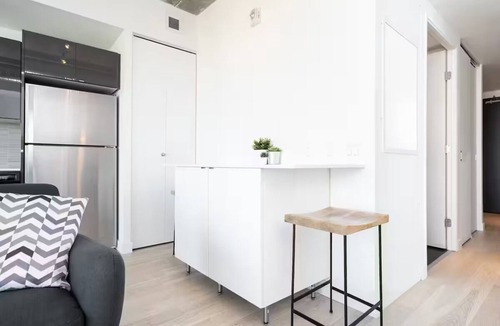 Downtown Winnipeg Condo | Modern Downtown Condo | 2 Bed | 1 Bath |
