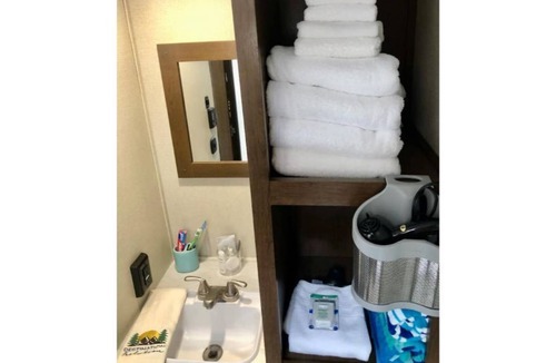 Fryeburg House | Modern Downtown Fryeburg Camper