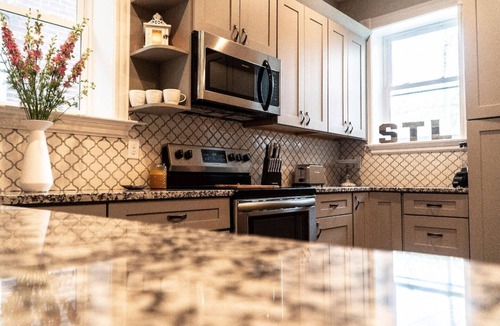 Shaw House | Modern Downtown Getaway w/Yard & Grill
