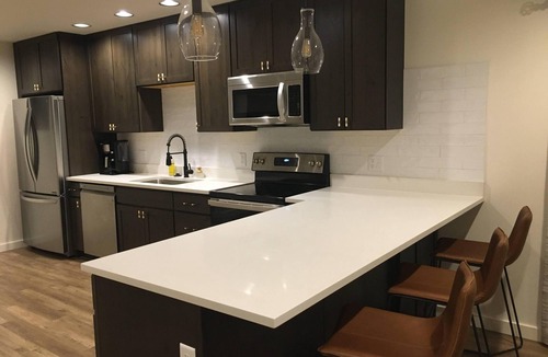 Bozeman House | Modern Downtown Getaway - Walk Everywhere