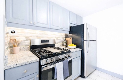 Downtown Hartford Apartment | Modern Downtown Hartford Condo + Gym |XL Center