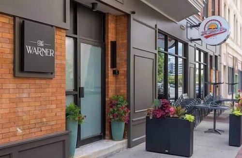 Downtown Wilmington Apartment | Modern Downtown Haven + Free Garage Parking