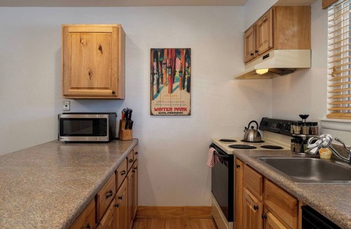 Winter Park Condo | Modern Downtown, Indoor Pool and Hot Tub