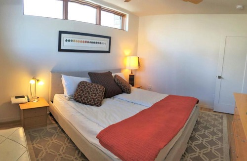 East Central House | Modern Downtown Masterpiece