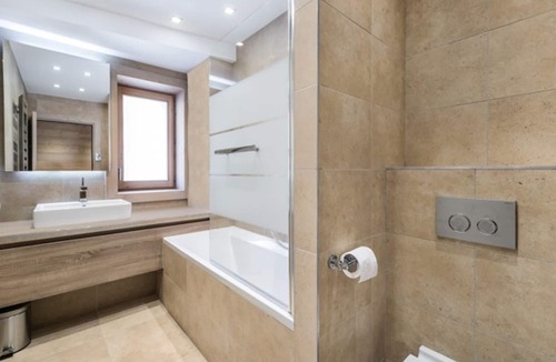 Le Cret Apartment | Modern Duplex Apartment, Ski Shuttle, Parking, Pet-Friendly