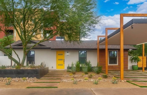 Garfield House | Modern dwn twn 3BR/3BR W/pool & spa