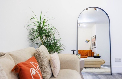 Newham House | Modern East London Home | Contractors | Parking