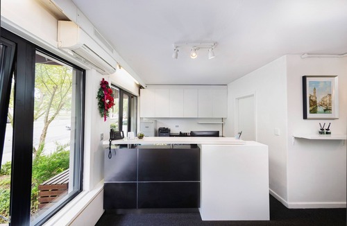 East Melbourne Hotel | Modern East Melbourne accommodation