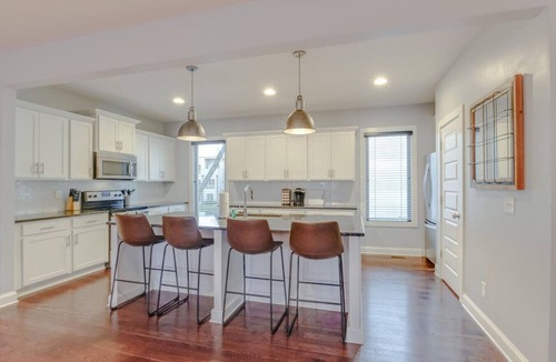 Cleveland Park House | Modern Eastside Escape