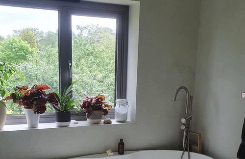 Dorking House | Modern eco house in the Surrey Hills