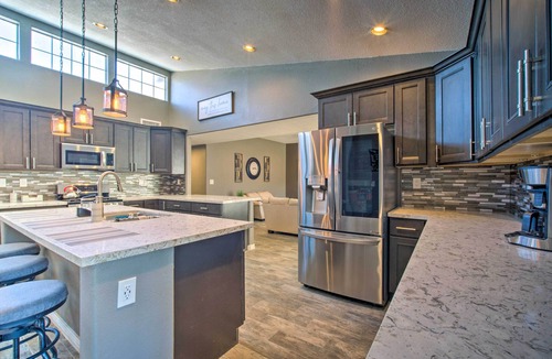 Northeast El Paso House | Modern El Paso Home w/Backyard & Fire Pit!