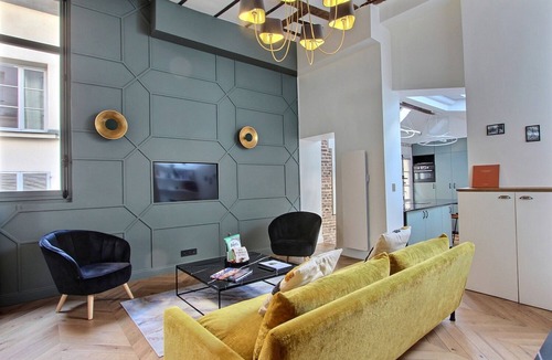 Saint-Gervais Apartment | Modern, elegant 2 BD 2 BTH, in the Marais, insurance included