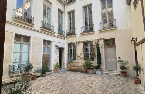 Saint-Gervais Apartment | Modern, elegant 2 BD 2 BTH, in the Marais, insurance included