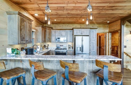 Aska Cabin | Modern Elegant Luxury with Extraordinary Mtn Views