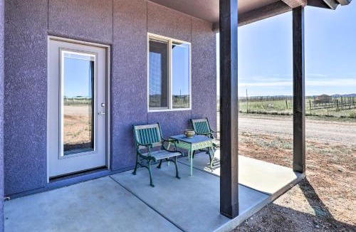 Elgin House | Modern Elgin Home: Walk to Wineries + Pets Welcome