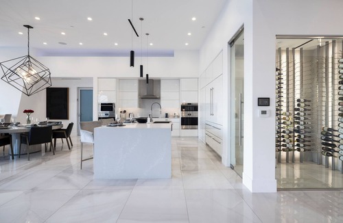 MacDonald Highlands House | Modern Elite Home 5M Macdonald Highland Pool