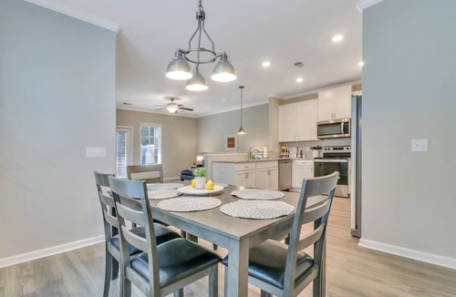 Pooler House | Modern Executive Townhouse