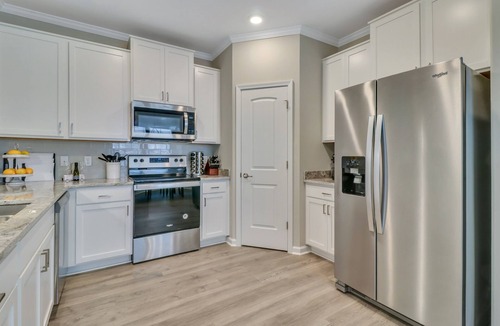 Pooler House | Modern Executive Townhouse