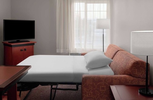 Downtown Hotel | Modern Extended Stay in Campbell – Full Kitchen! Balcony, Free Parking!