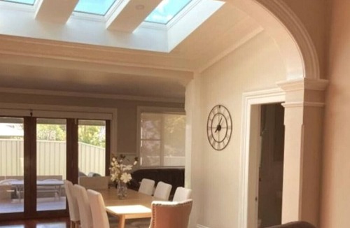 Dungog House | Modern Family Historic BNB