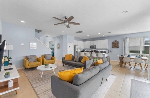 Kissimmee Villa | Modern Family Retreat Near Disney with Pool & Jacuzzi