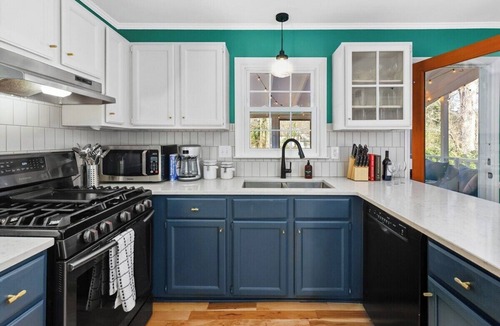 Durham House | Modern Family Retreat w/Fenced Yard