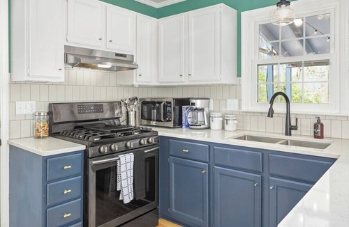 Durham House | Modern Family Retreat w/Fenced Yard