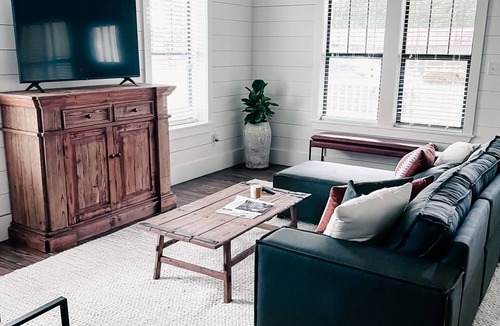 Round Top House | Modern Farmhouse Bliss: Your Secluded Sanctuary for Ultimate Relaxation