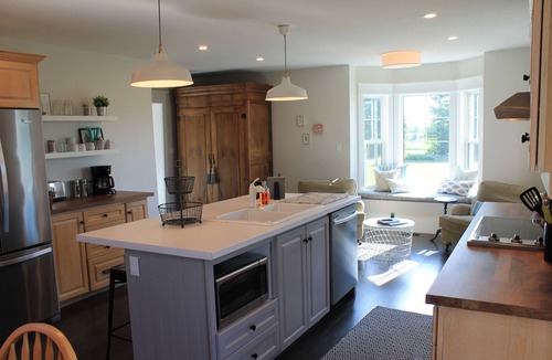 Ivanhoe House | Modern Farmhouse - gateway to the great outdoors