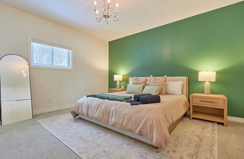 Huntsville Other | Modern Farmhouse Getaway | 5+ Acres | Family Friendly | Arrowhead | Algonquin