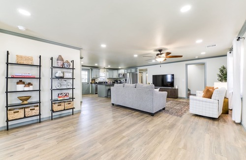 Edmond House | Modern Farmhouse in Downtown Edmond