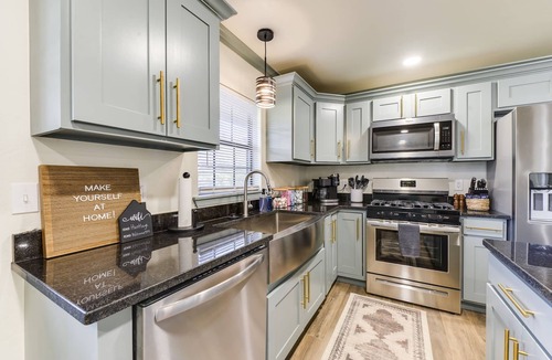 Edmond House | Modern Farmhouse in Downtown Edmond