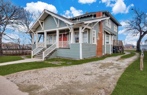 Fort Worth Apartment | Modern Farmhouse in Fairmount