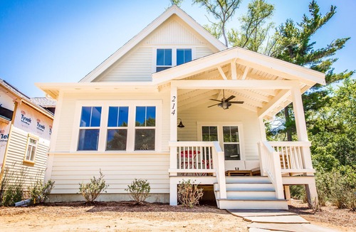 New Buffalo House | Modern Farmhouse Just Steps From Town and Lake Michigan w/Heated Pool!