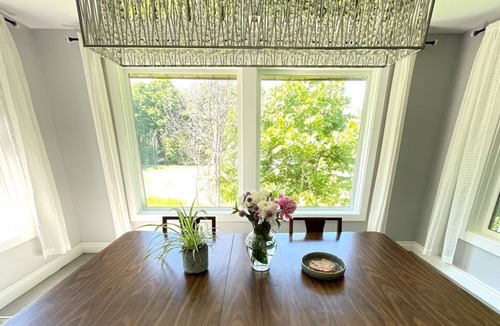 Glen Huron Other | Modern Farmhouse located near The Blue Mountains