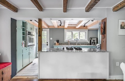 Wallkill House | Modern Farmhouse on pristine private 12 Acres