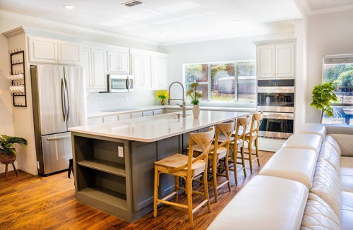 Aubrey Other | Modern Farmhouse on 7 acres w/pool, hot tub. Access Denton, pilot point, Celina,