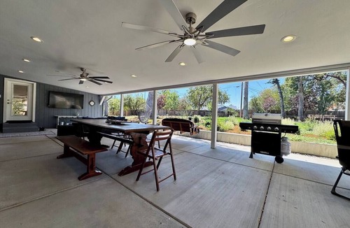 Placerville House | Modern Farmhouse · Open Concept · Fenced Yard · Apple Hill